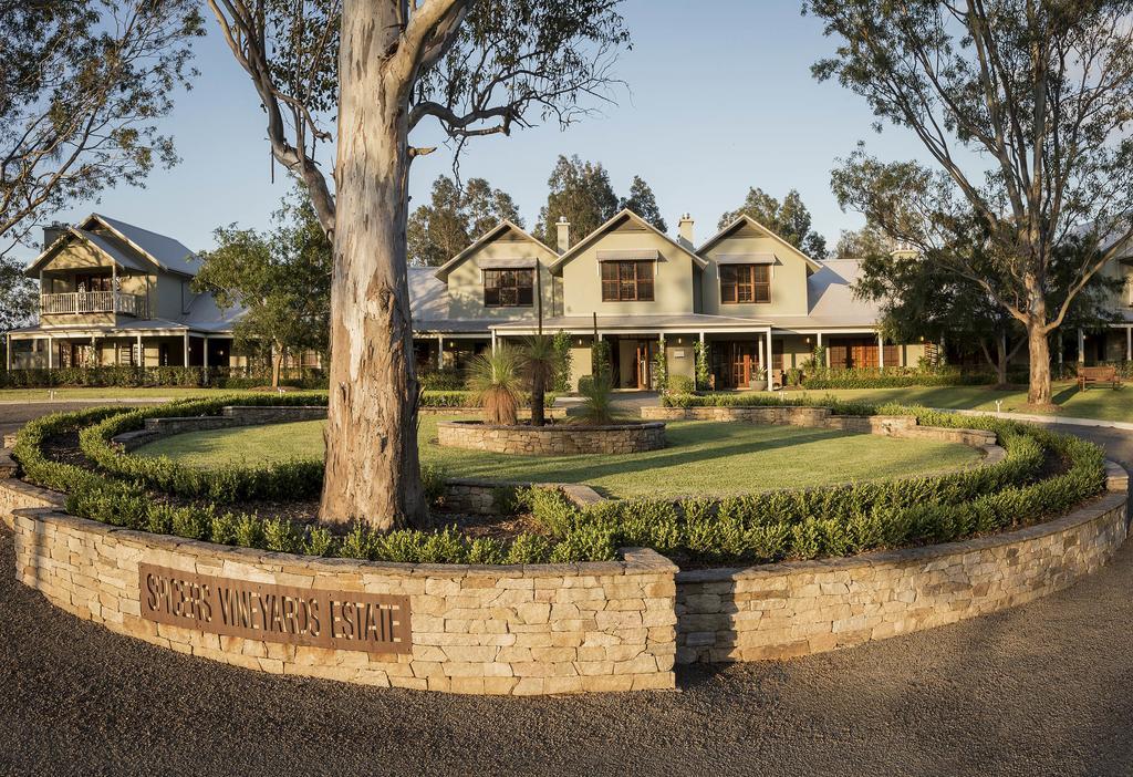 Spicers Vineyards Estate Hotel โพโคลบิน ภายนอก รูปภาพ