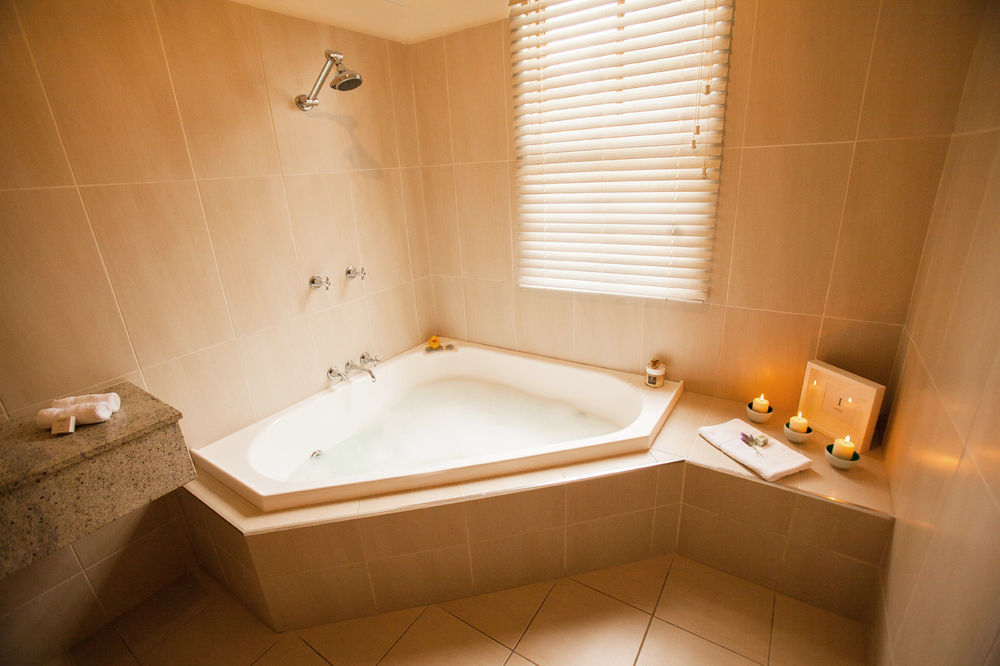 Spicers Vineyards Estate Hotel โพโคลบิน ภายนอก รูปภาพ